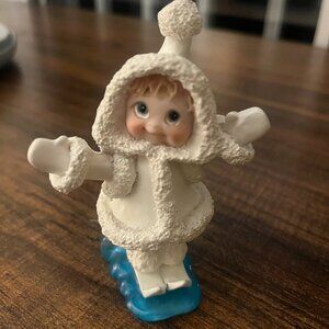 Dreamsicles Northern Lights Bunny Slope Figurine 1998 #60002 - like new